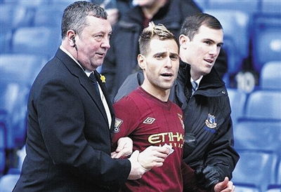 采用间歇训 采用间歇训