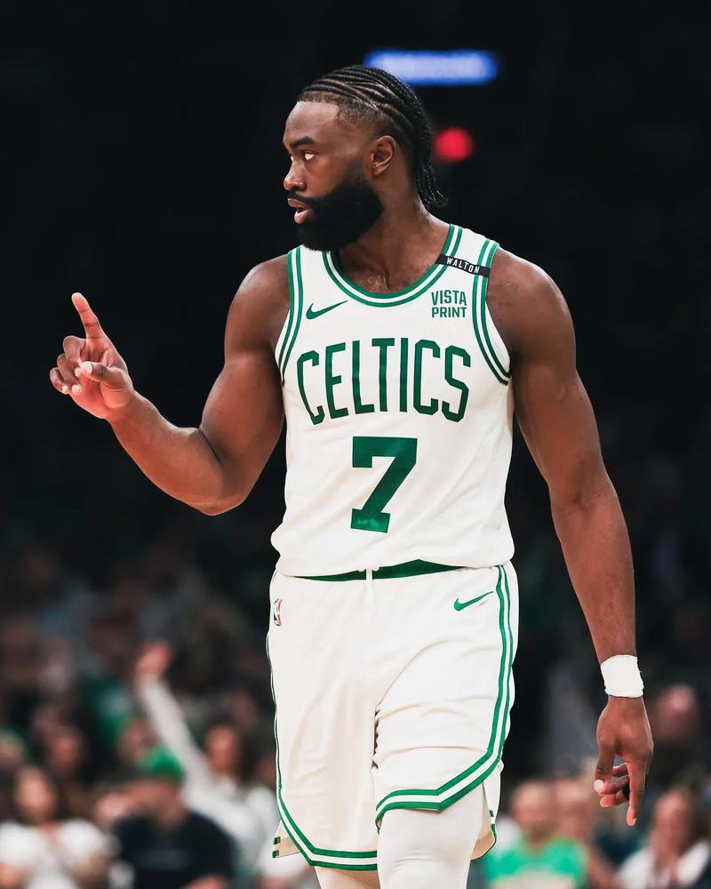 为何是他